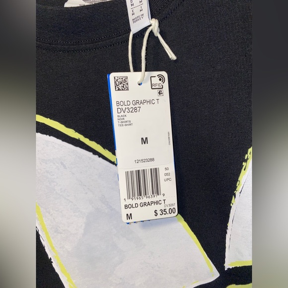 Adidas graphic T-shirt - Picture 2 of 2